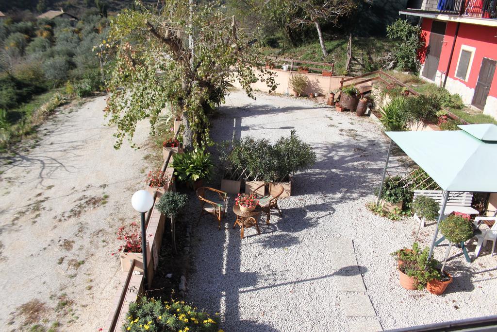 Il Pioppo Bed & Breakfast Veroli Екстериор снимка